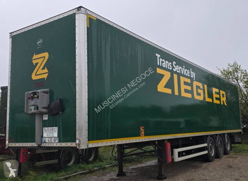 Fruehauf  semi-trailer