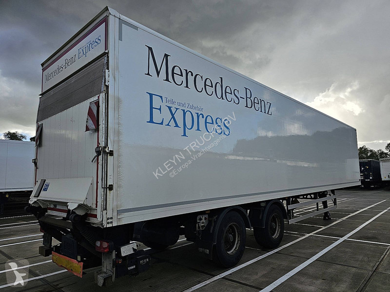 Weka 2 AXLE CLOSED BOX STEER AXLE 3T LIFT...