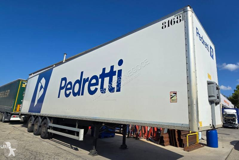 Fruehauf  semi-trailer
