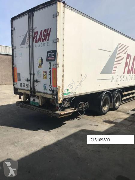 Fruehauf Fruehauf koffer 2 asser dubbele wielen...