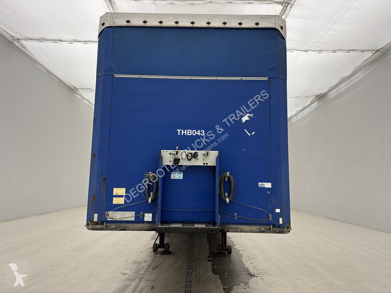 Schmitz Cargobull Tautliner semi-trailer