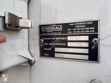 Chereau multi temperature refrigerated semi-trailer