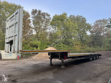 Leciñena flatbed semi-trailer