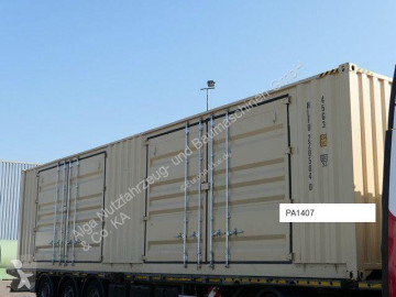 New heavy equipment transport semi-trailer