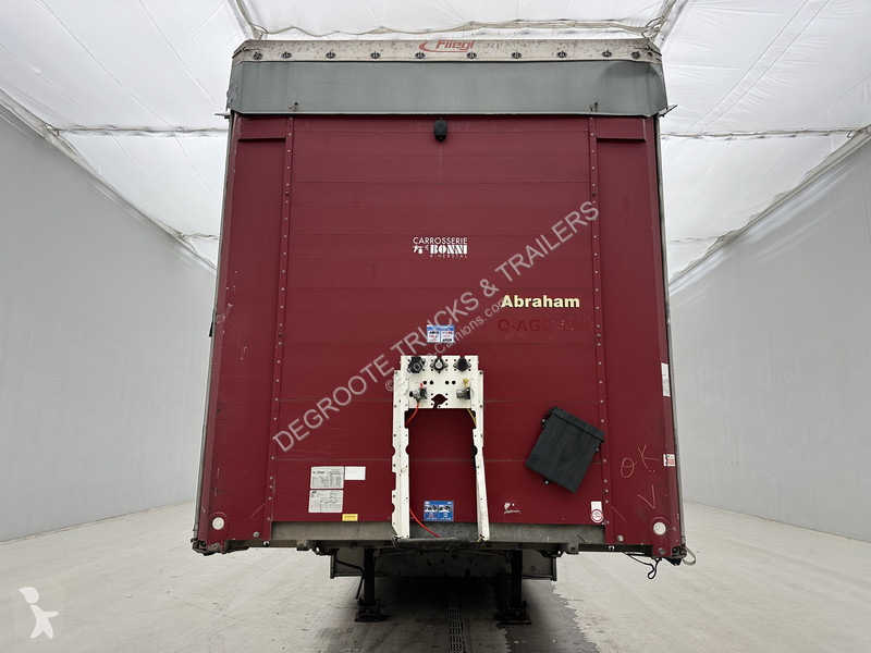 Fliegl Tautliner semi-trailer