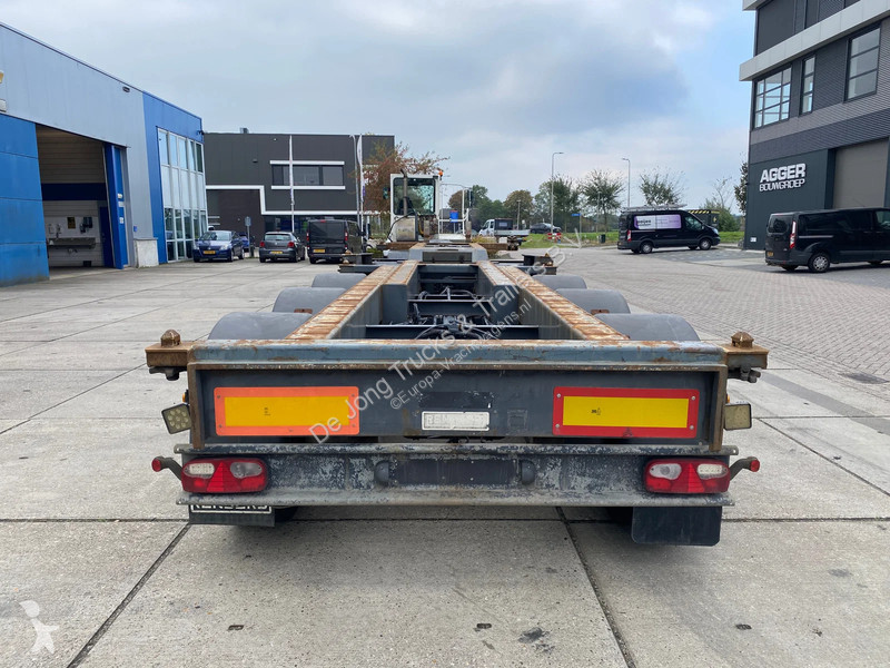 Renders Euro 800 / 2x Extendable / 1x Lift Axle...