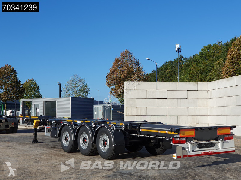 Kässbohrer XS 3 axles NEW Multi 45'ft Lift Axle...
