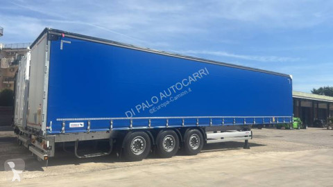 Schmitz Cargobull SCS semi-trailer