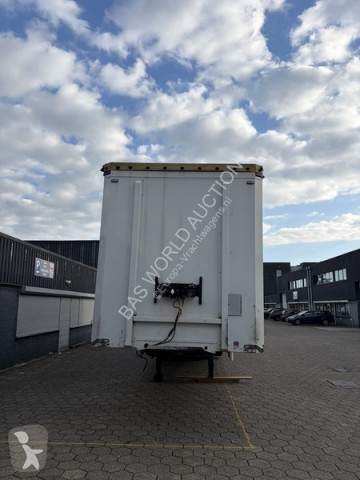 Pacton semi-trailer