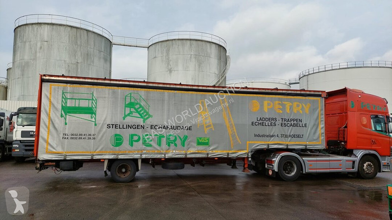Semi-trailer
