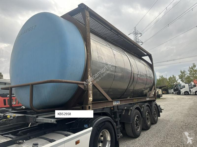 Semi-remorque porte-conteneurs semi-trailer