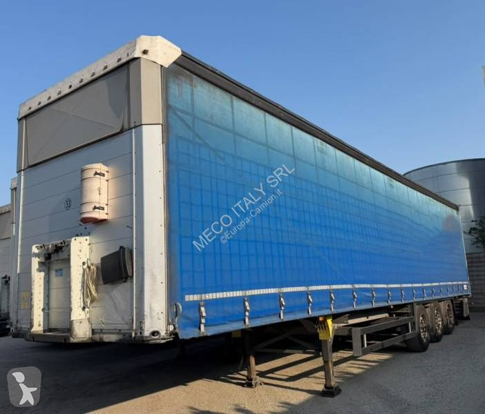 نصف مقطورة Schmitz Cargobull SEMIRIMORCHIO