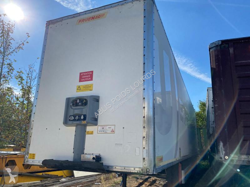 نصف مقطورة Fruehauf