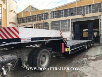Semi remorque porte engins Donat neuve
