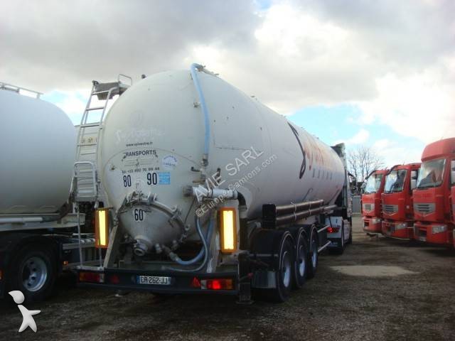 Semitrailer Spitzer ITERNE PULVE 58M3 38T...