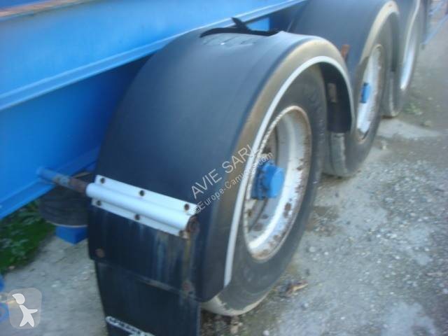 Semitrailer Trouillet PORTE CONTAINER 40 PIEDS...