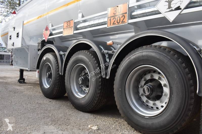 Semitrailer Donat Tanker Semi Trailer