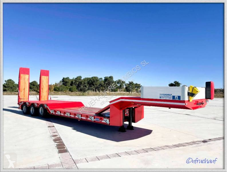 Semiremorca N Fruehauf GONDOLA PORTAMAQUINAS...