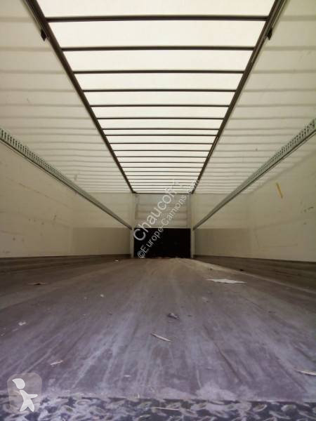 Semirremolque Fruehauf FOURGON A LA LOCATION