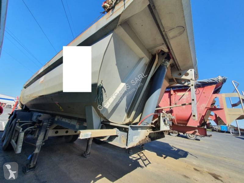 Semitrailer Menci