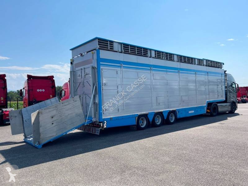 Semitrailer Pezzaioli 3 étages - 3 compartiments