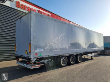 Semi remorque fourgon Krone
