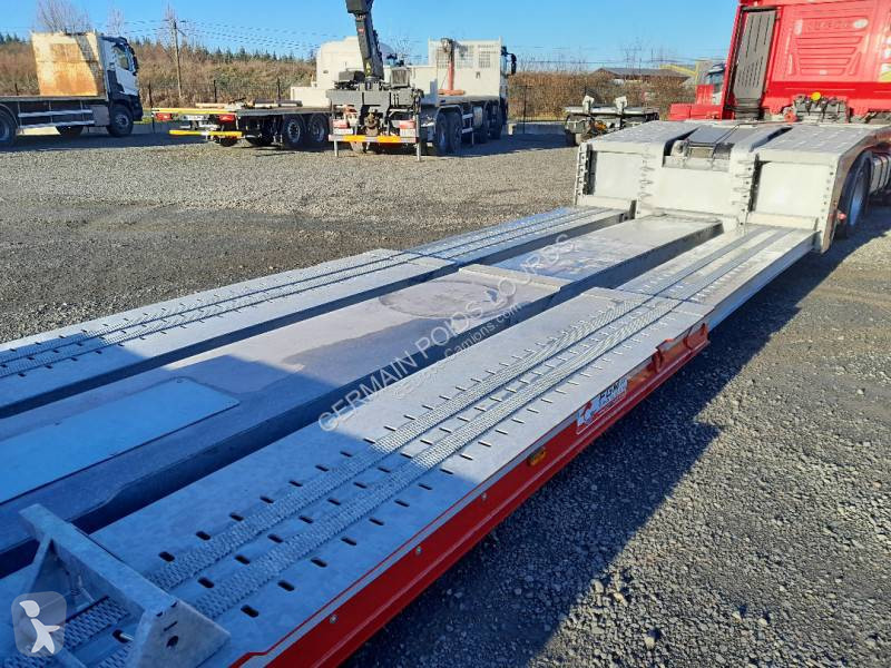 Semitrailer FGM Porte camion 3 essieux