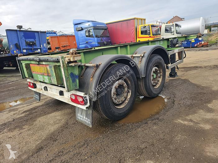 Semitrailer Renders Euro 700 2 axle 20 ft...