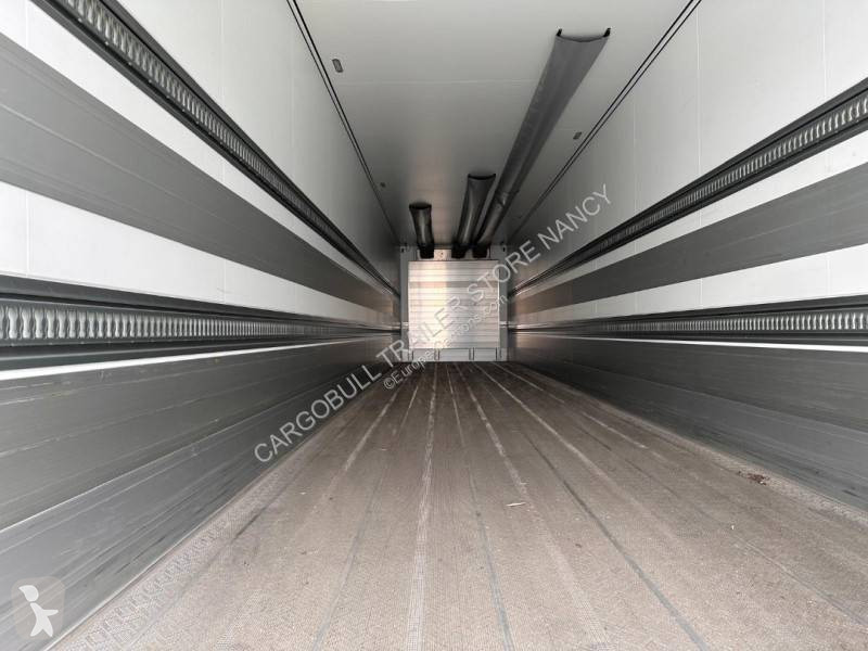 Semi reboque Schmitz Cargobull SKO 24/L - 13.4...