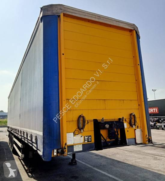 Semitrailer Schwarzmüller centinato buca coils
