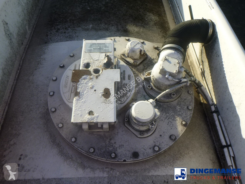 Semiremorca LAG Fuel tank alu 44.4 m3 / 6 comp...