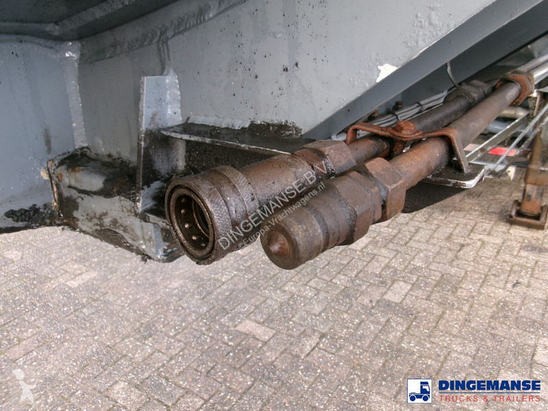 Semiremorca LAG Fuel tank alu 45.2 m3 / 6 comp...