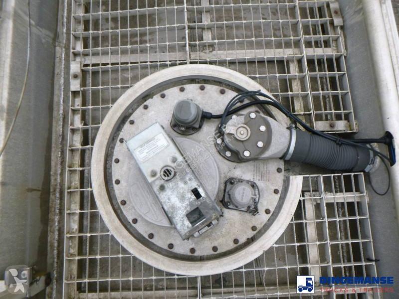 Semiremorca Caldal Fuel tank alu 30 m3 / 5 comp...