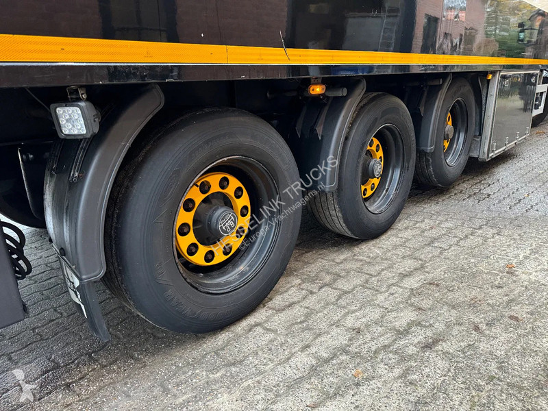 Semiremorca Kraker trailers ISO 92m3...