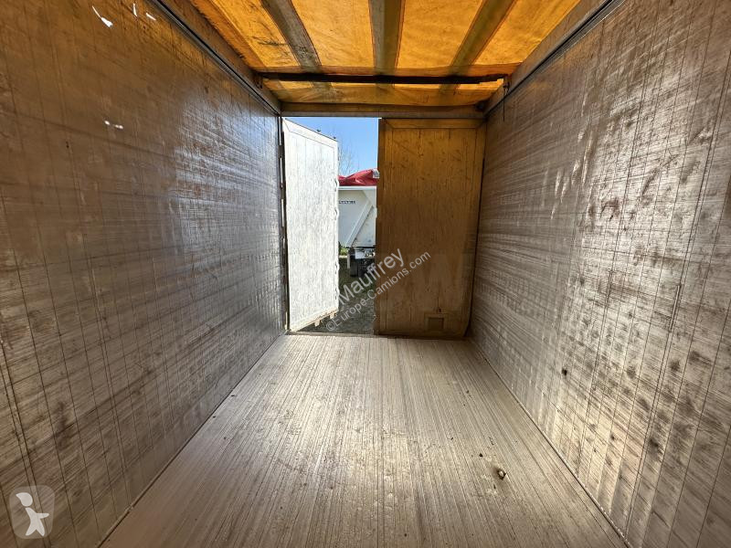 Semitrailer Benalu  Fond mouvant