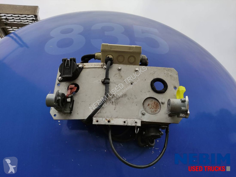 Oplegger Feldbinder TSA 33.3-3 - 3 comp. 8.000...