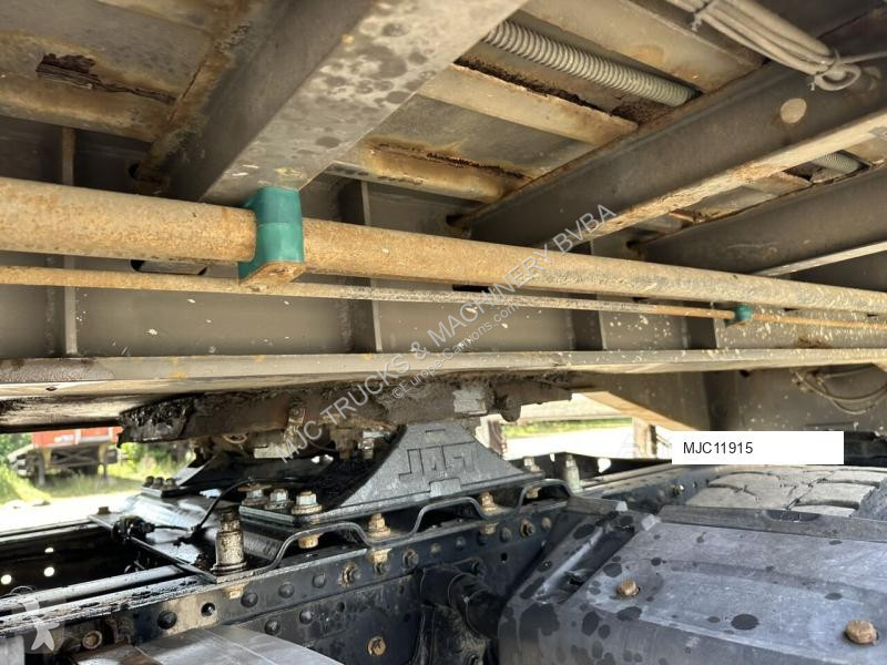 Oplegger KWB 377 E-4 HIPRO + FLY JIB 100X-3