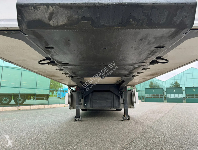 Semitrailer Chereau CSD3 247 CM WIDE 265 CM...