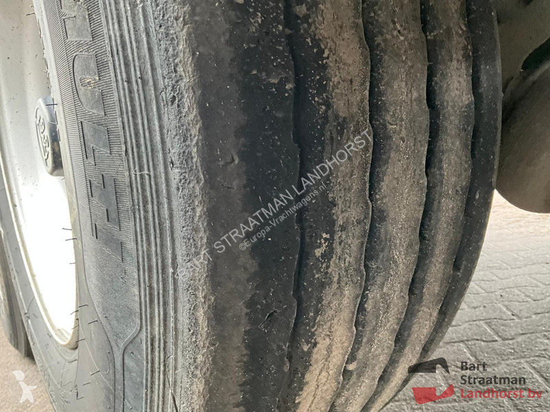 Semiremorca AJK N/A 3 assen 9 Ton Geisoleerde...