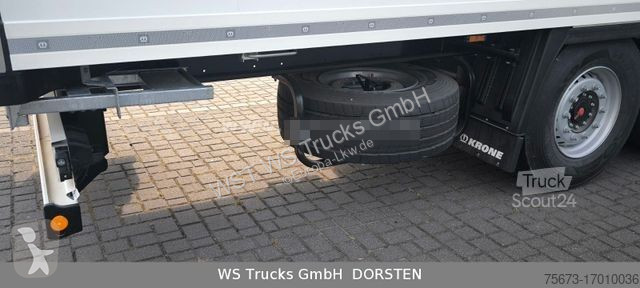 Semitrailer Krone Kühlauflieger Carrier Vector...