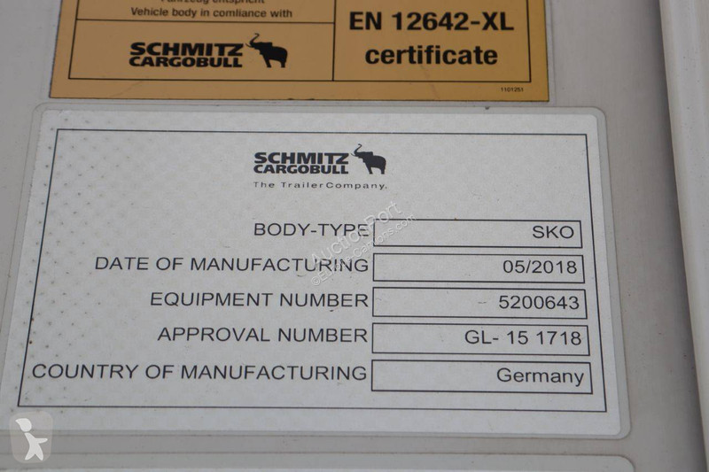 Semirremolque Schmitz Cargobull SCB*S3B