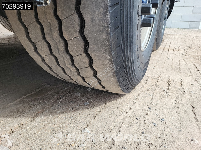 نصف مقطورة Schmitz Cargobull SCB*S3B Tailgate...