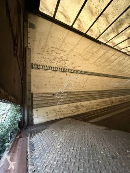 Semi remorque Fruehauf essieux SAF