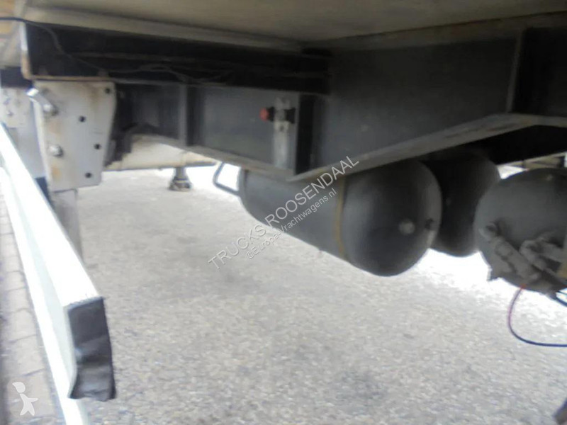 نصف مقطورة  V0-STG 1 Axle + Dhollandia Lift +...
