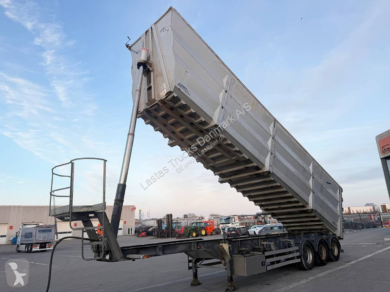 نصف مقطورة  Hardox Tipper / Hardox kipper 70 M3