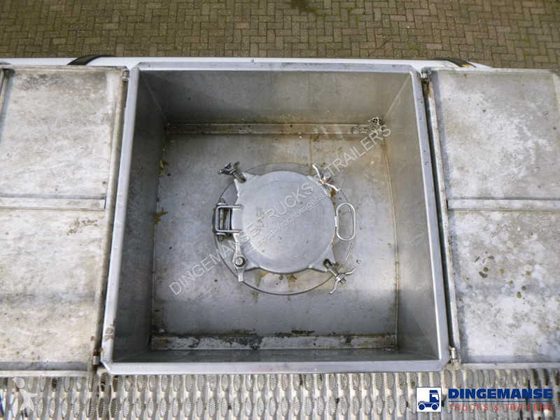 نصف مقطورة Burg Chemical tank inox L4BH 32.5 m3...