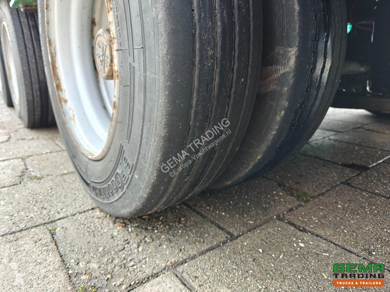Трал  UOPLYST Semi Low Loader 13.6m - Trailing...