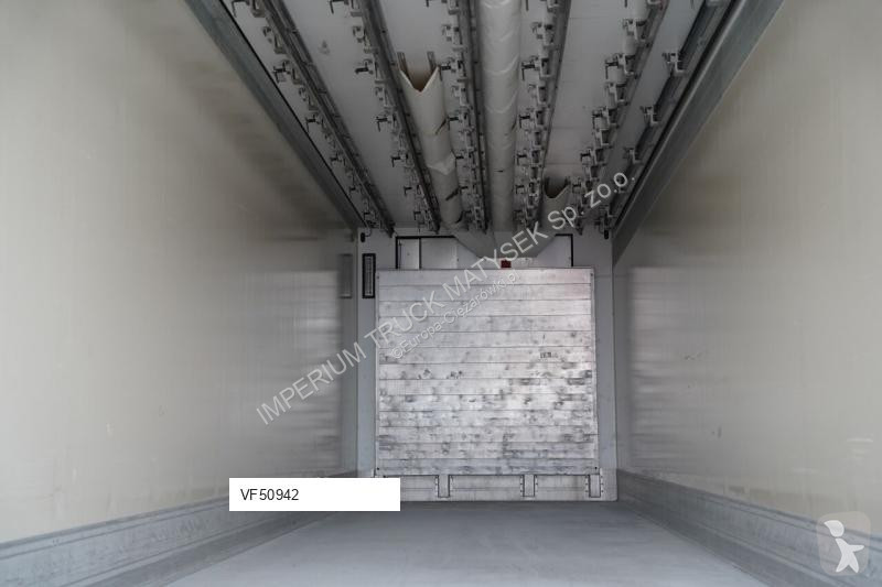 نصف مقطورة Schmitz Cargobull