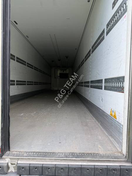نصف مقطورة Schmitz Cargobull Termoking SLX-300