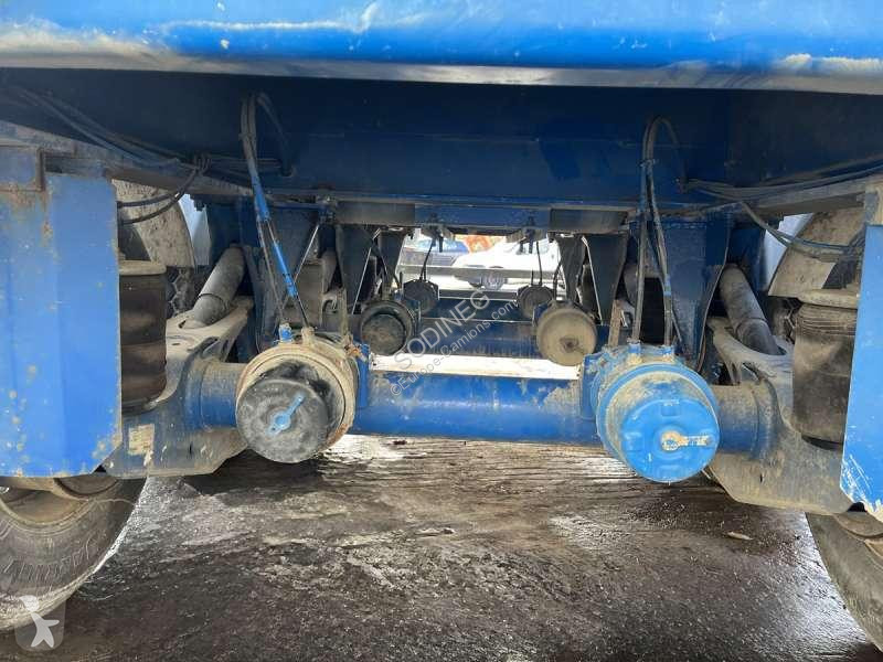 Semi remorque Benalu  3 ESSIEUX